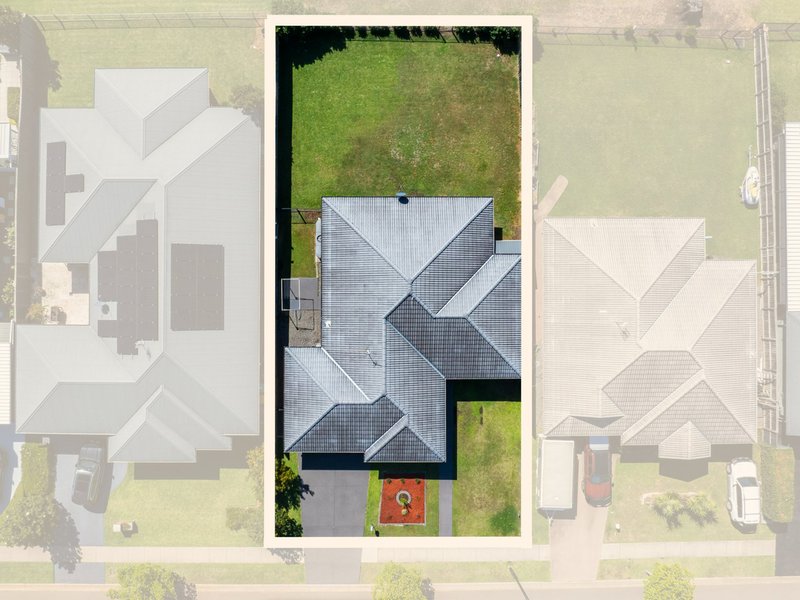 Photo - 8 Birkdale Blvd , Cessnock NSW 2325 - Image 14