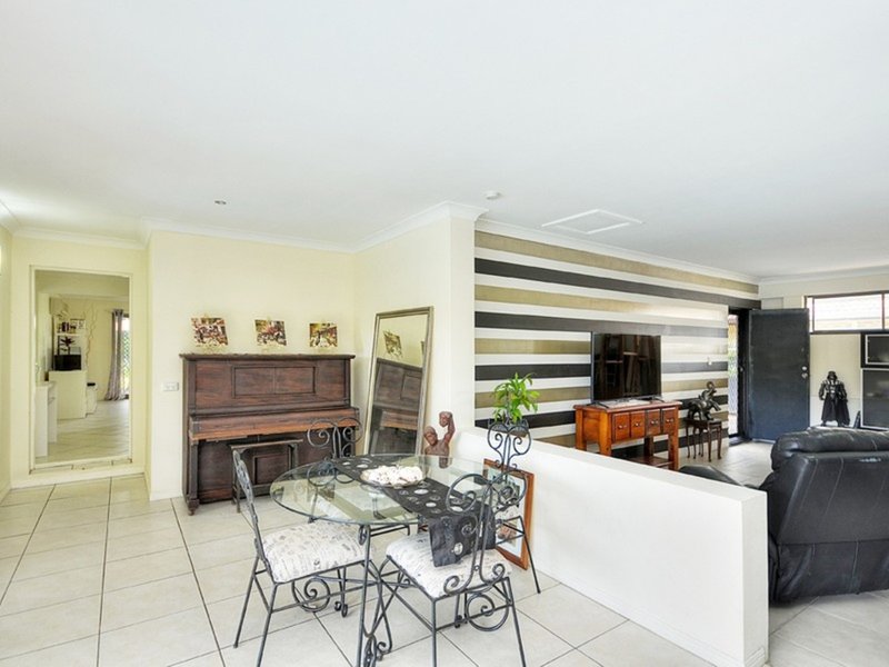 Photo - 8 Birribi Avenue, Nerang QLD 4211 - Image 4