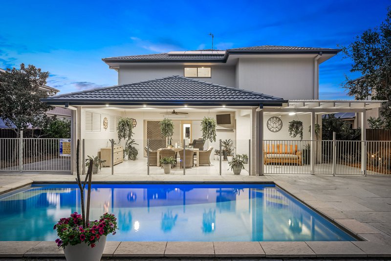 Photo - 8 Bishopwood Court, Upper Coomera QLD 4209 - Image 2