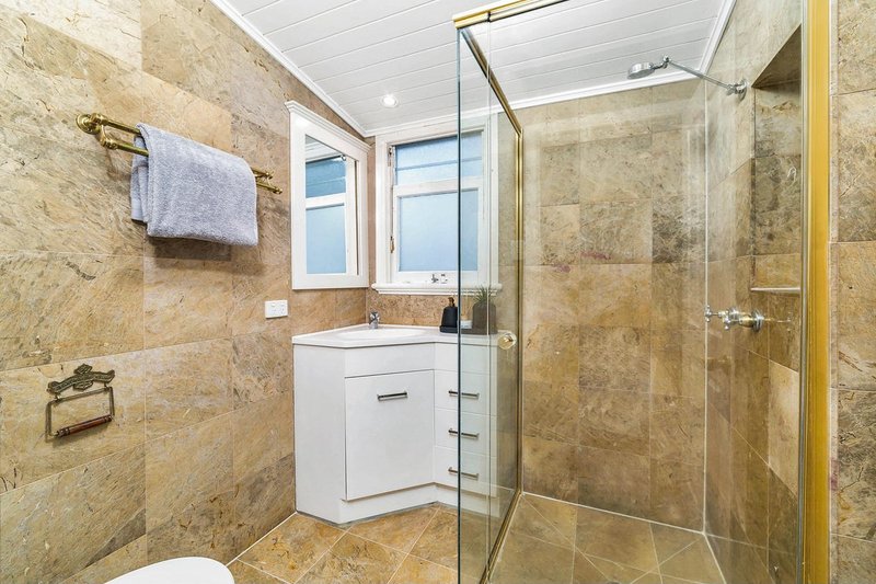 Photo - 8 Blackall Terrace, East Brisbane QLD 4169 - Image 10