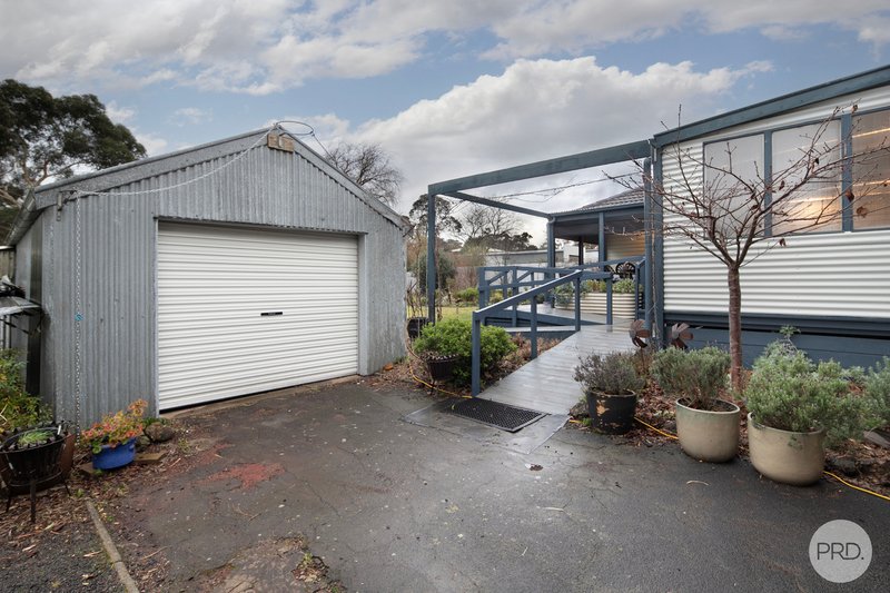 Photo - 8 Blake Street, Skipton VIC 3361 - Image 16