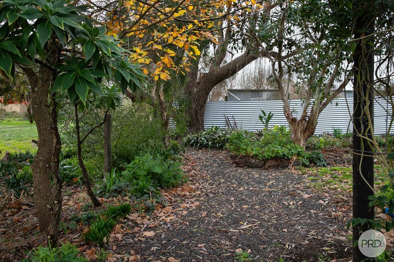Photo - 8 Blake Street, Skipton VIC 3361 - Image 21