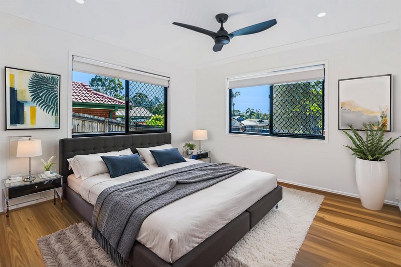 Photo - 8 Blaxland Place, Forest Lake QLD 4078 - Image 11