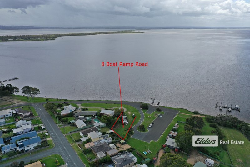 Photo - 8 Boat Ramp Road, Eagle Point VIC 3878 - Image 3