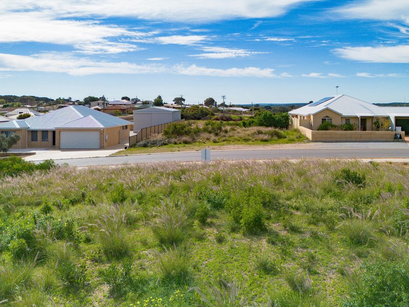 Photo - 8 Bond Street, Port Denison WA 6525 - Image 3