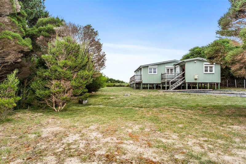 8 Boobyalla Rise, Lulworth TAS 7252