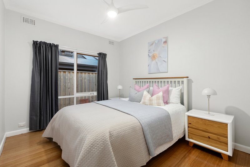 Photo - 8 Booker Street, Cheltenham VIC 3192 - Image 11