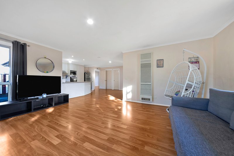 Photo - 8 Bootten Court, Hoppers Crossing VIC 3029 - Image 10