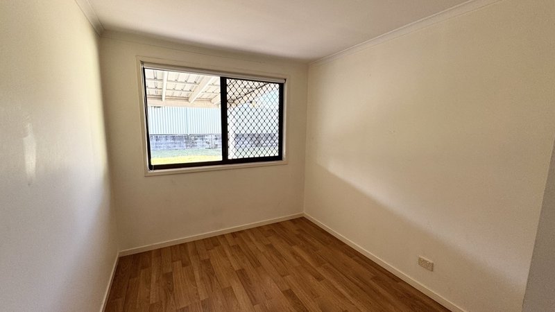 Photo - 8 Borrowdale Street, Alexandra Hills QLD 4161 - Image 8