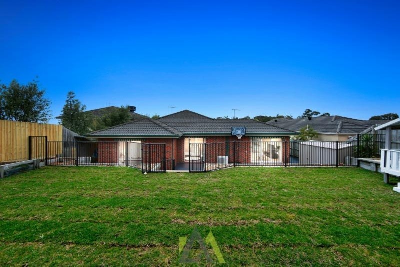 Photo - 8 Bottlebrush Court, Langwarrin VIC 3910 - Image 18