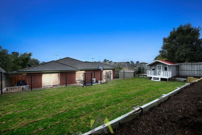 Photo - 8 Bottlebrush Court, Langwarrin VIC 3910 - Image 19