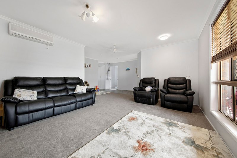 Photo - 8 Bowls Street, Yeppoon QLD 4703 - Image 4