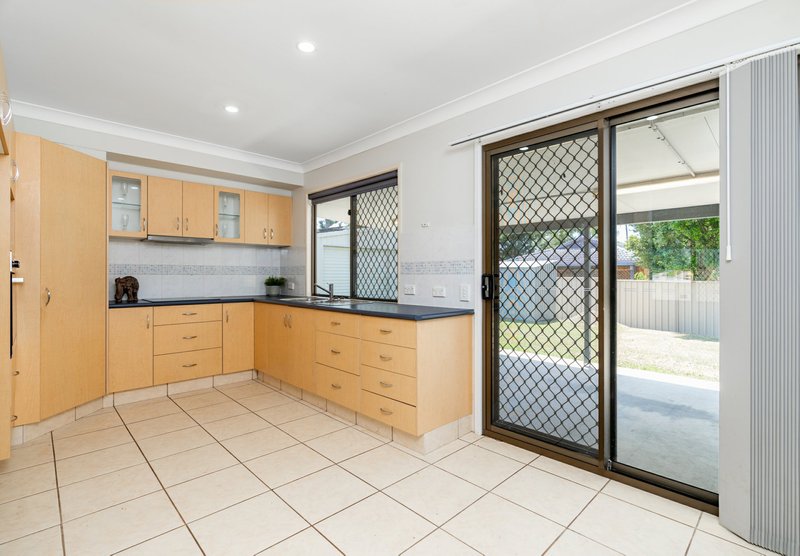 Photo - 8 Box Street, Browns Plains QLD 4118 - Image 6