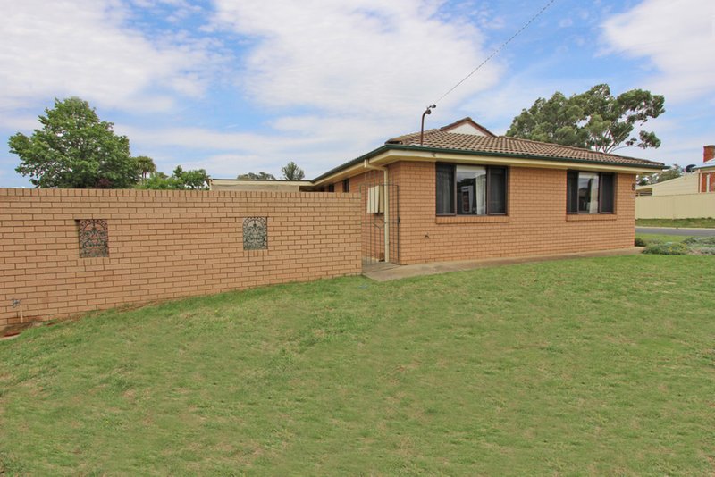 Photo - 8 Boyd Street, Kelso NSW 2795 - Image 23