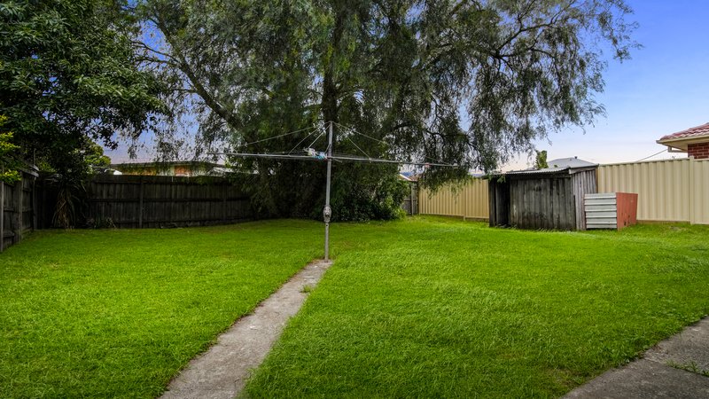 Photo - 8 Bracknell Street, Keysborough VIC 3173 - Image 10