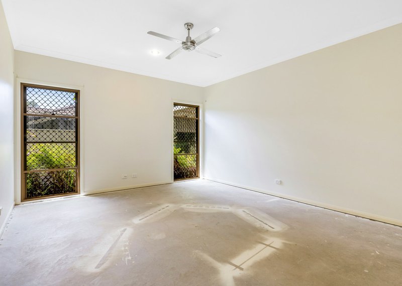 Photo - 8 Brand Place, Mooloolah Valley QLD 4553 - Image 19