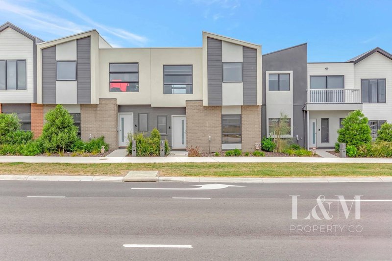 Photo - 8 Brendan Road, Greenvale VIC 3059 - Image 1