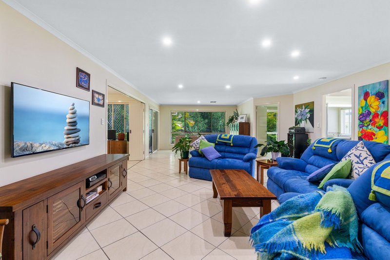 Photo - 8 Brianna Close, Buderim QLD 4556 - Image 6