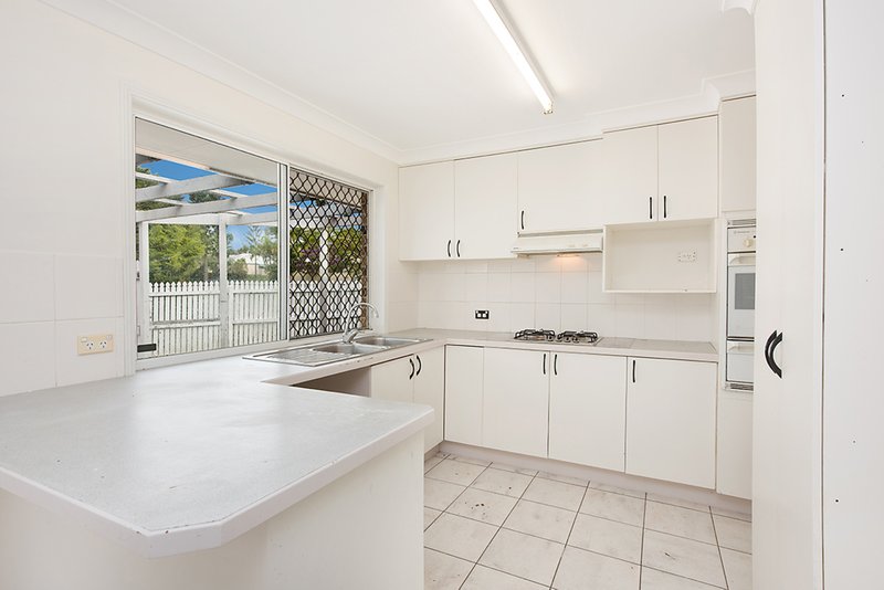 Photo - 8 Bribie Pine Court, Buderim QLD 4556 - Image 4