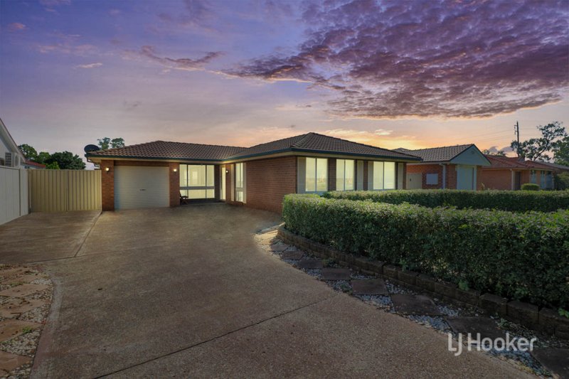 Photo - 8 Brierley Crescent, Plumpton NSW 2761 - Image 8