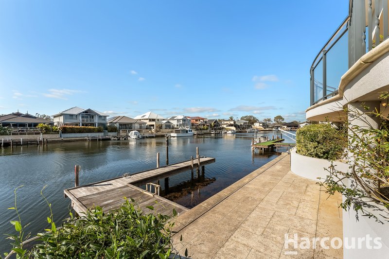 Photo - 8 Brindabella Crescent, Halls Head WA 6210 - Image 12