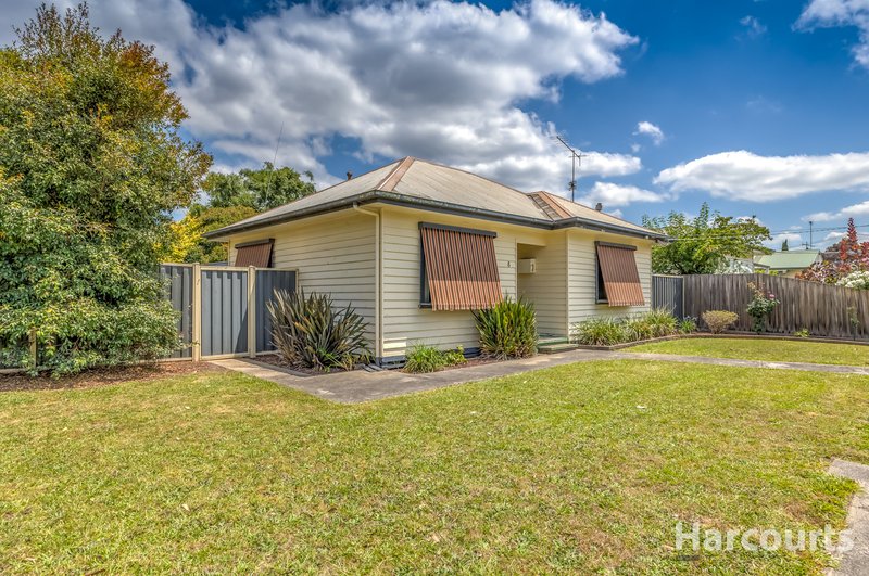 Photo - 8 Brock Street, Moe VIC 3825 - Image 2