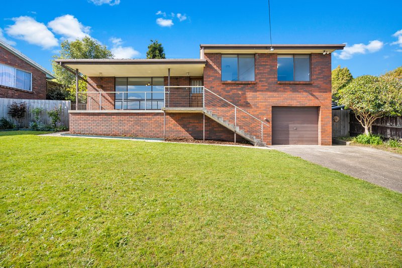 8 Bronzewing Avenue, Newnham TAS 7248