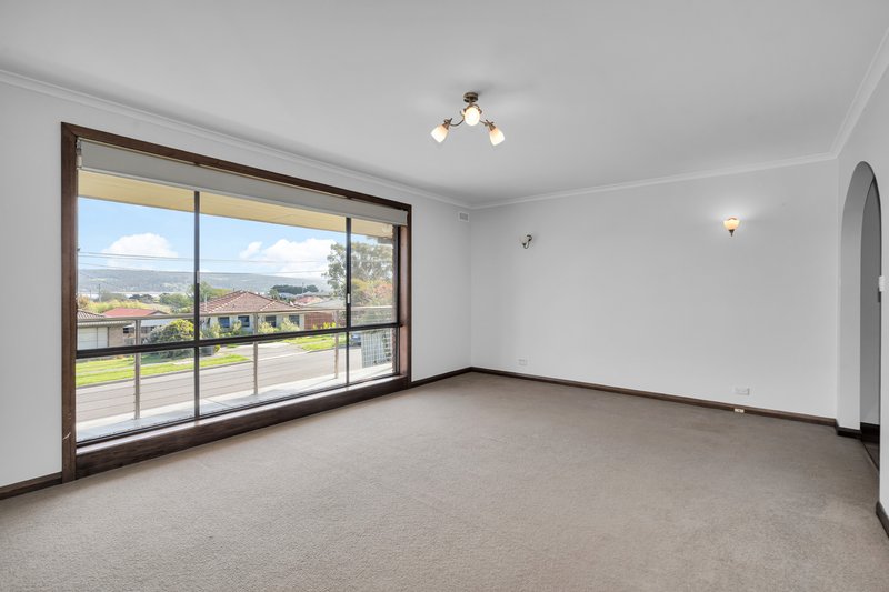 Photo - 8 Bronzewing Avenue, Newnham TAS 7248 - Image 7