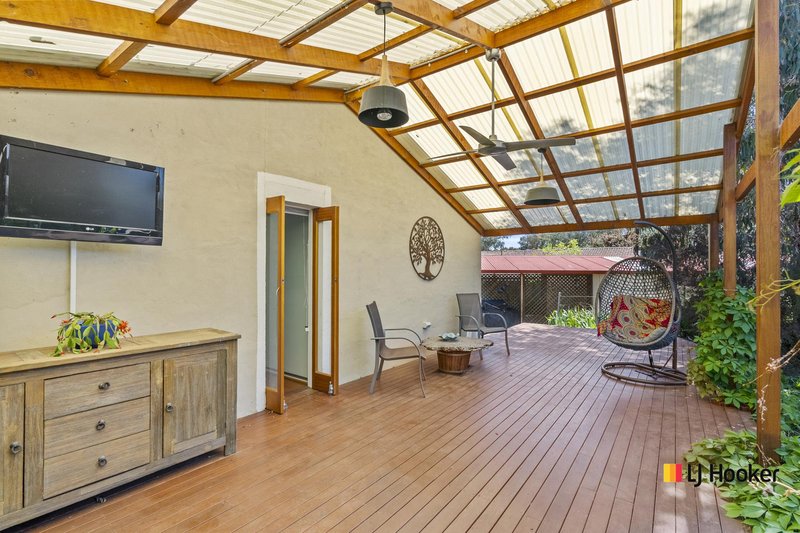 Photo - 8 Brooke Place, Wanniassa ACT 2903 - Image 10