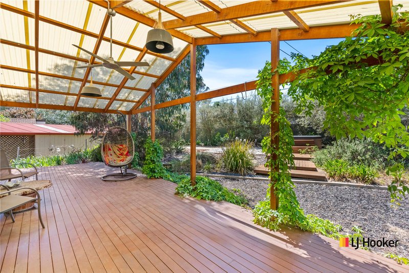 Photo - 8 Brooke Place, Wanniassa ACT 2903 - Image 11