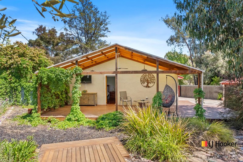 Photo - 8 Brooke Place, Wanniassa ACT 2903 - Image 13