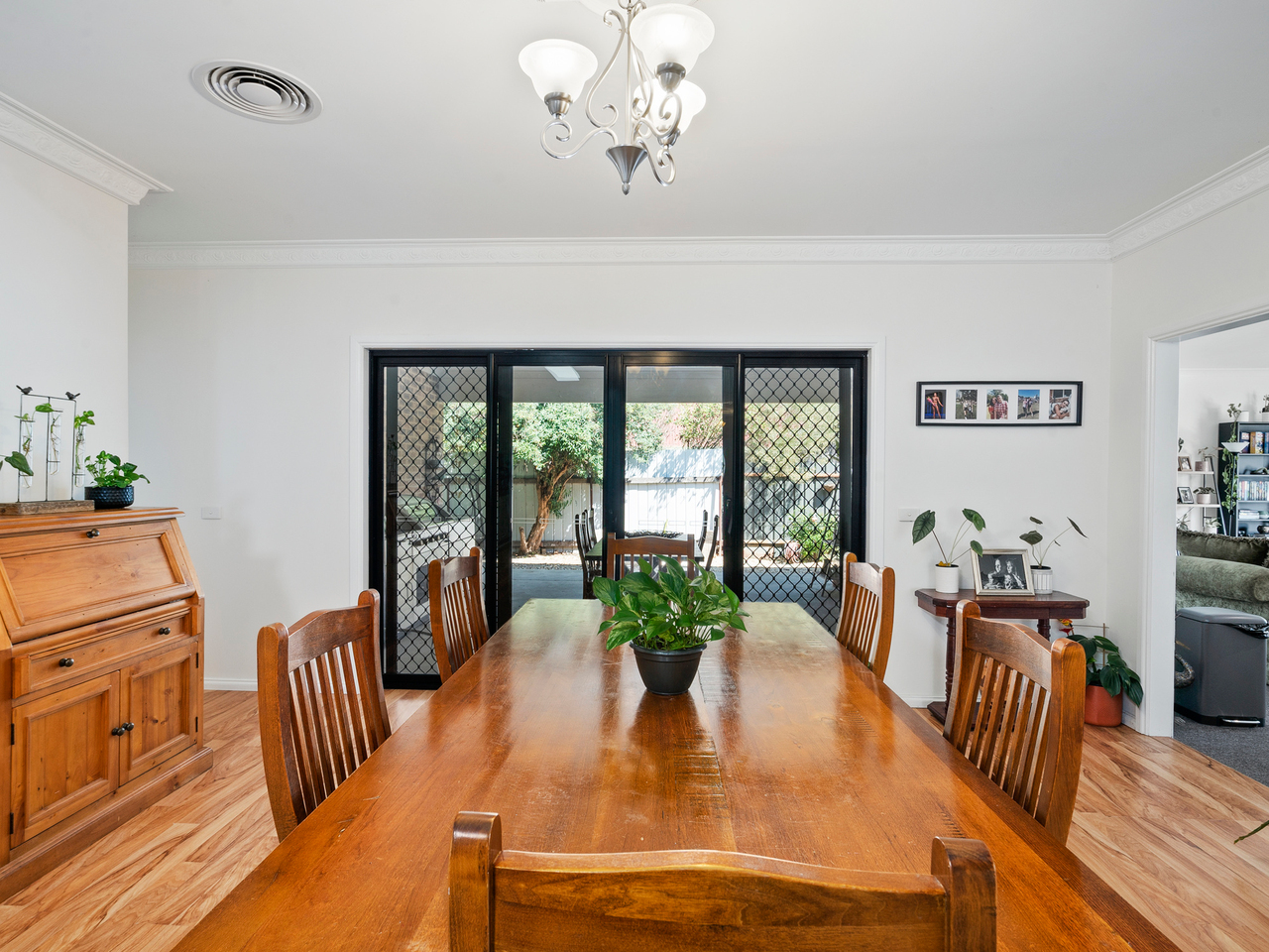 4-bedroom house at 8 Browne Street, Tocumwal, NSW 2714, Berrigan, New South Wales