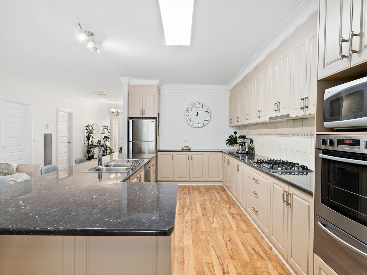 4-bedroom house at 8 Browne Street, Tocumwal, NSW 2714, Berrigan, New South Wales