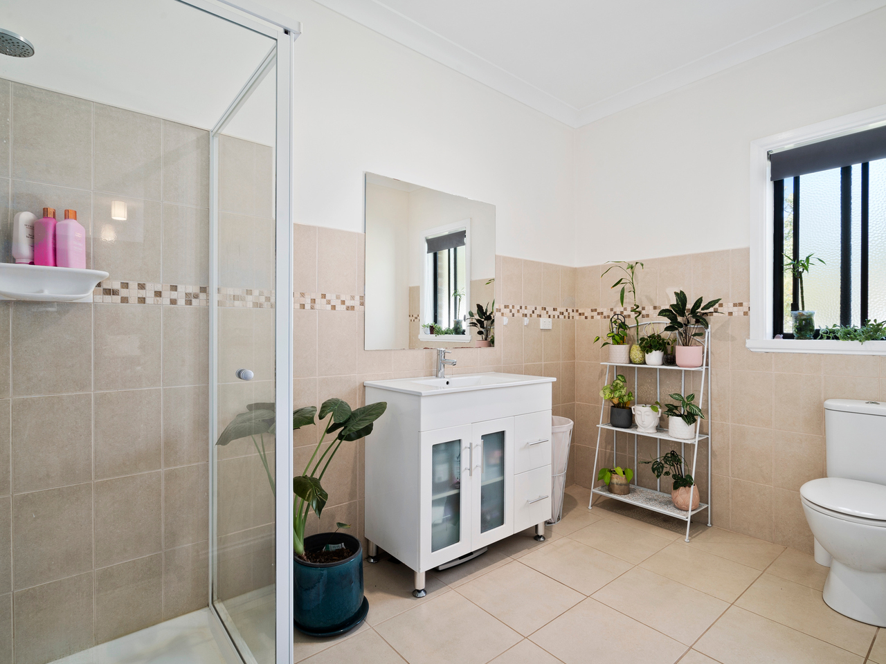 4-bedroom house at 8 Browne Street, Tocumwal, NSW 2714, Berrigan, New South Wales