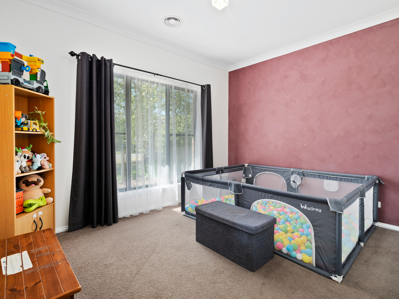 4-bedroom house at 8 Browne Street, Tocumwal, NSW 2714, Berrigan, New South Wales