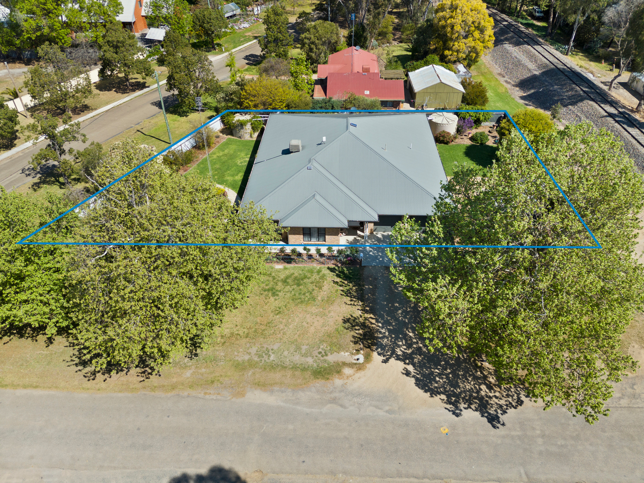 4-bedroom house at 8 Browne Street, Tocumwal, NSW 2714, Berrigan, New South Wales