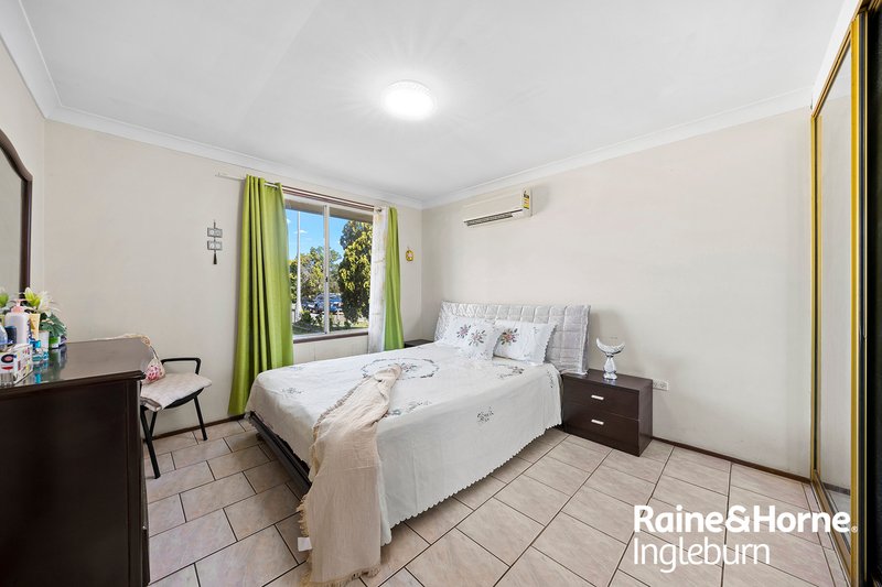 Photo - 8 Buick Place, Ingleburn NSW 2565 - Image 5