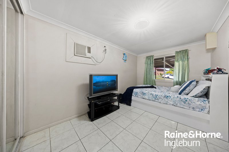 Photo - 8 Buick Place, Ingleburn NSW 2565 - Image 6