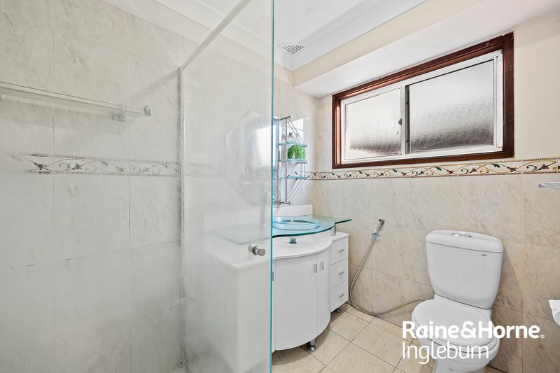 Photo - 8 Buick Place, Ingleburn NSW 2565 - Image 8