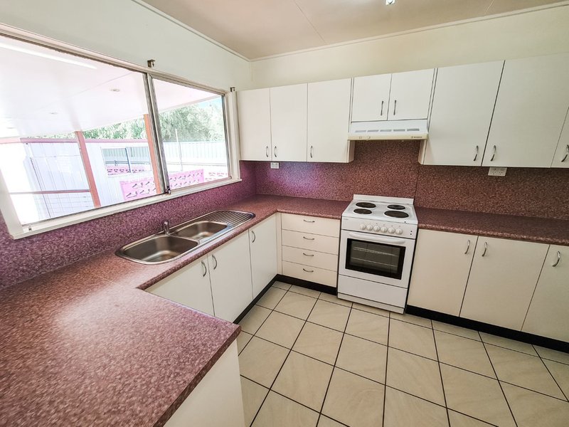 Photo - 8 Bulolo Street, Mount Isa QLD 4825 - Image 2