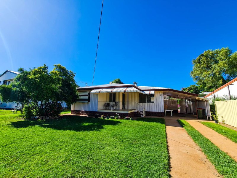 Photo - 8 Bulolo Street, Mount Isa QLD 4825 - Image 13