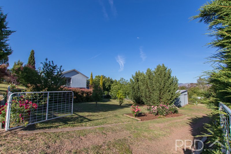 Photo - 8 Bundara Crescent, Tumut NSW 2720 - Image 26