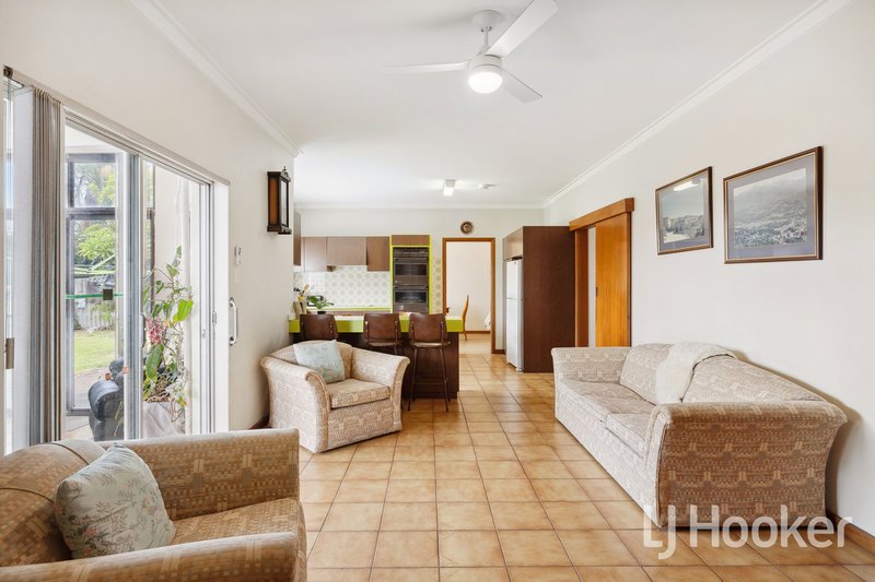 Photo - 8 Bunning Street, Bentley WA 6102 - Image 12