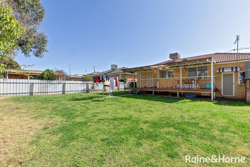 Photo - 8 Burilla Street, Tamworth NSW 2340 - Image 10