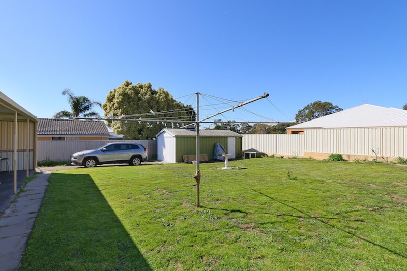 Photo - 8 Burney Court, Kardinya WA 6163 - Image 14