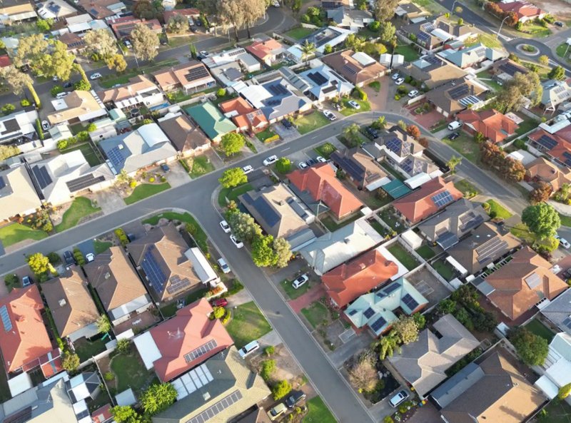 Photo - 8 Burns Avenue, Pooraka SA 5095 - Image 21