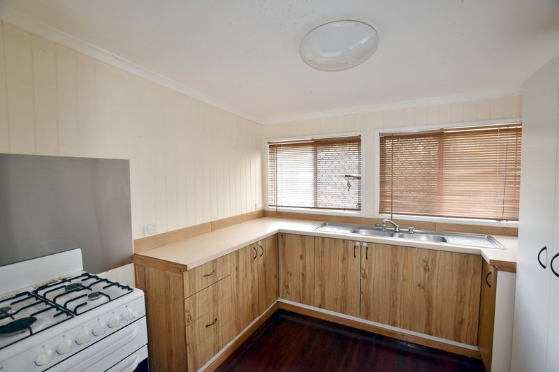 Photo - 8 Butler Street, Yarwun QLD 4694 - Image 3