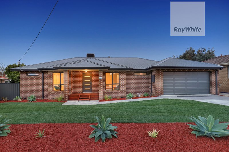 Photo - 8 Byfield Close, Gladstone Park VIC 3043 - Image 1