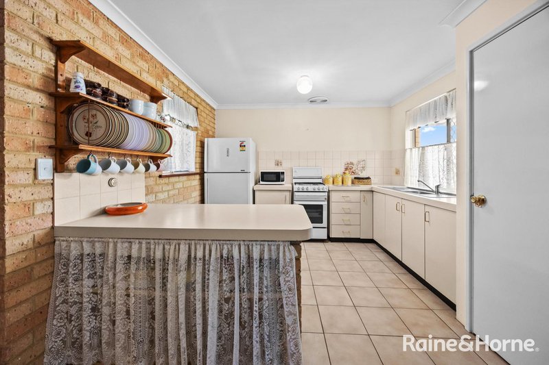 Photo - 8 Calgaret Street, Carey Park WA 6230 - Image 9