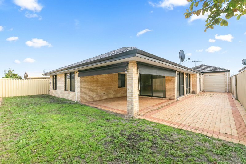 Photo - 8 Calgary Street, Southern River WA 6110 - Image 21